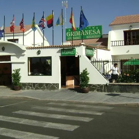 Grimanesa Apartment *